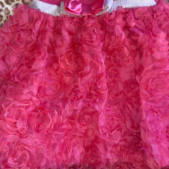 Dress - Picture 4 of 5